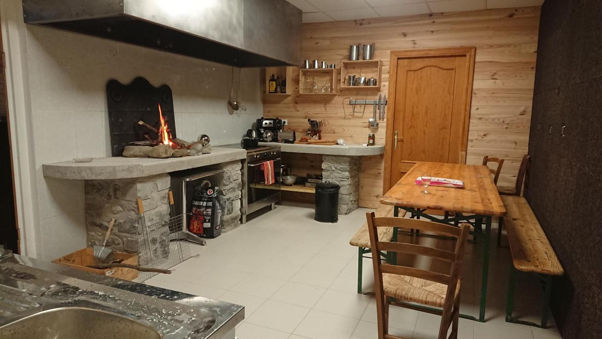 Superbe Logement 12 Pers Famille Ou Groupe. Laruns Exteriér fotografie